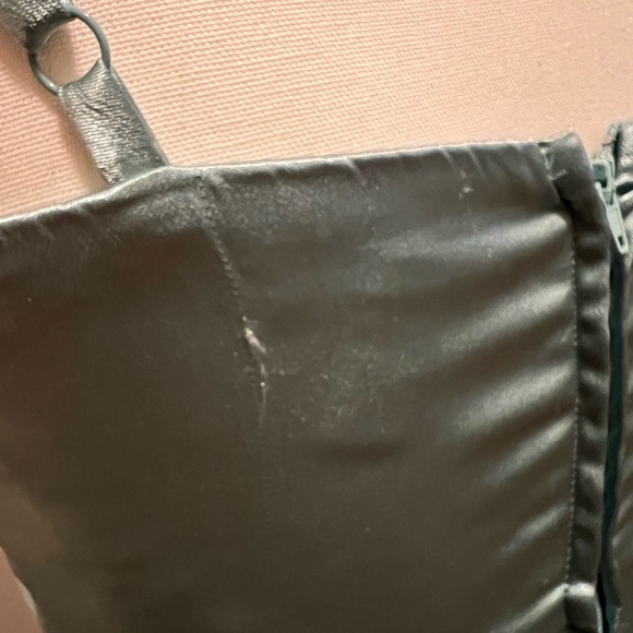 Speechless Deess - Picture 4 of 5